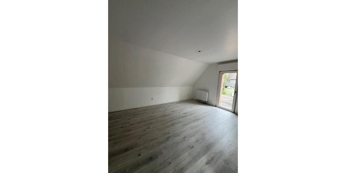 Einfamilienhaus Elsdorf - 4 Zimmer, 140 m&sup2;, 1.500&euro; | Angebot:26568105