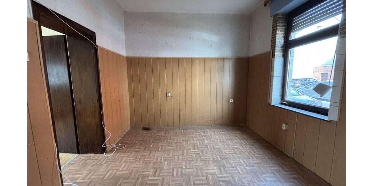 Einfamilienhaus Würselen Bardenberg - 7 Zimmer, 113 m&sup2;, 210.000&euro; | Angebot:26192194