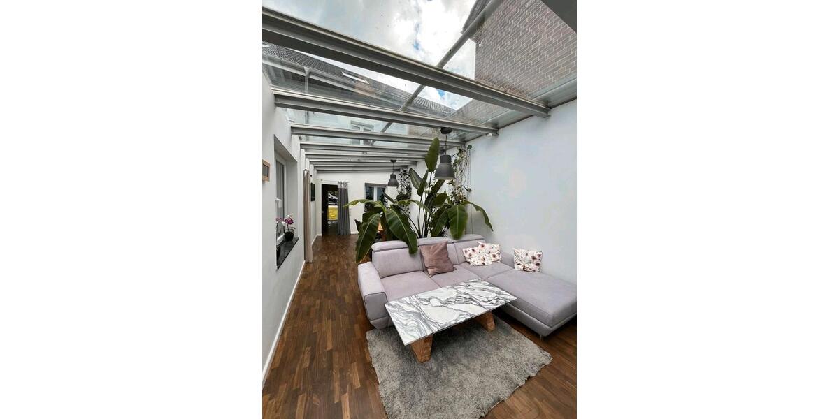 Reihenhaus Alsdorf - 7 Zimmer, 260 m&sup2;, 570.000&euro; | Angebot:26063326