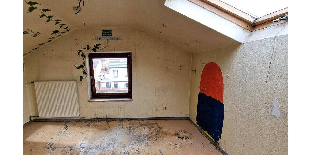 Etagenwohnung Würselen Broichweiden - 5 Zimmer, 144 m&sup2;, 235.000&euro; | Angebot:26557092