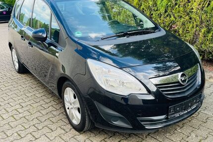 Opel Meriva 158.000 km 3.600 &euro; Aachen 52070