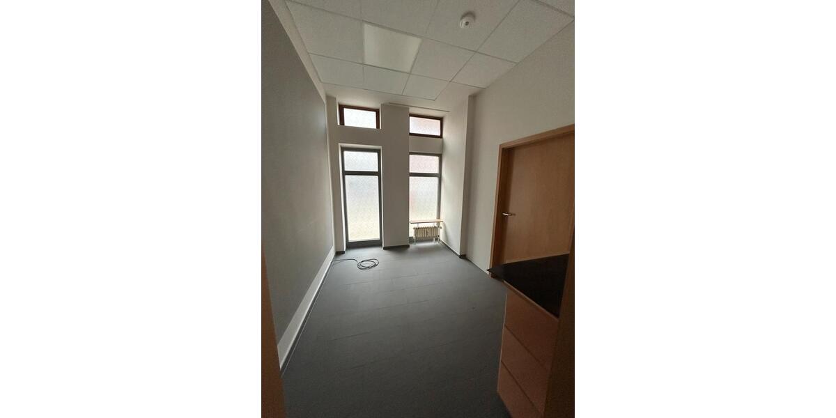 Gewerbeobjekt Herzogenrath - 1.150&euro; | Angebot:25978375