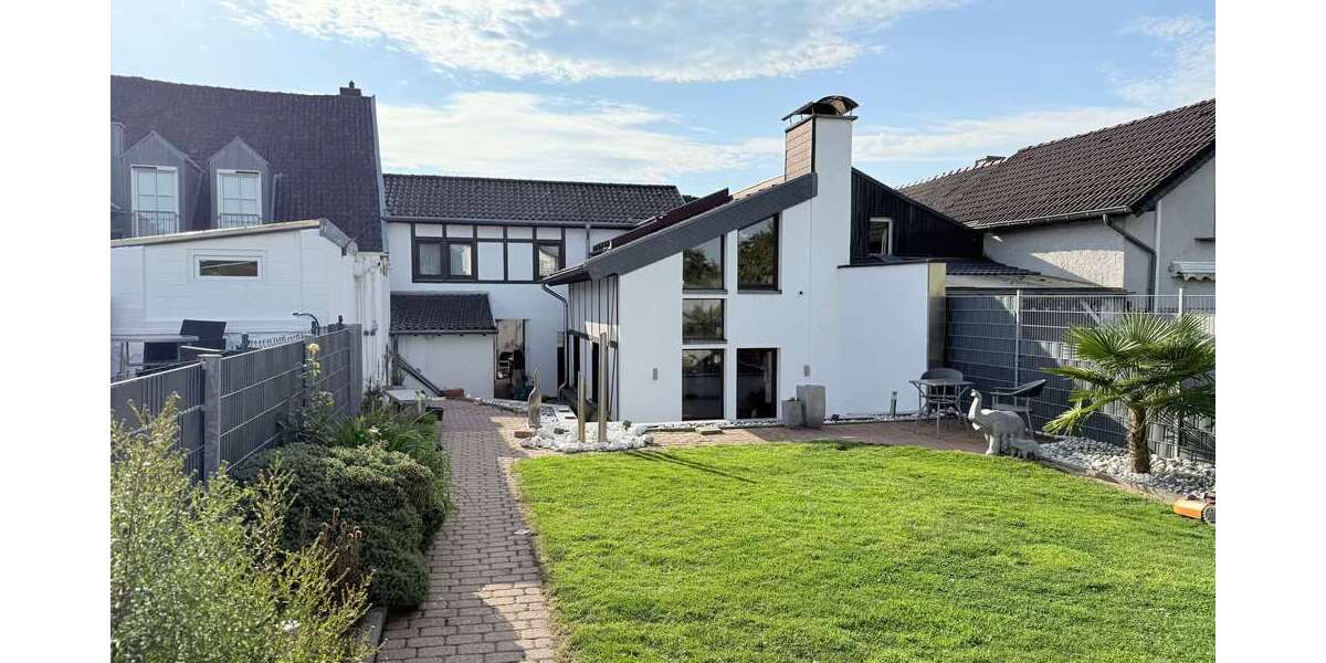 Einfamilienhaus Stolberg Büsbach - 12 Zimmer, 290 m&sup2;, 420.000&euro; | Angebot:26103091