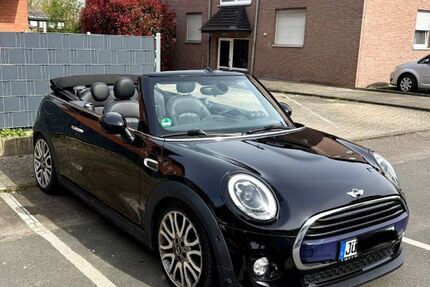 Mini Cooper Cabrio 80.900 km 16.399 &euro; Jülich 52428