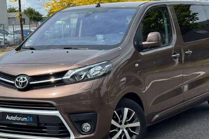 Toyota Proace 174.000 km 19.999 &euro; Jülich 52428