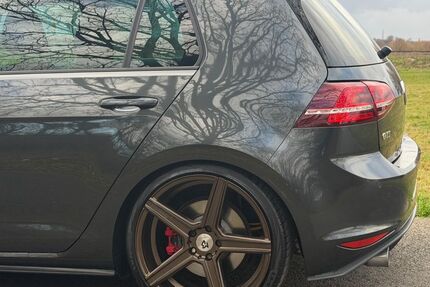 VW Golf 202.000 km 10.900 &euro; Alsdorf 52477