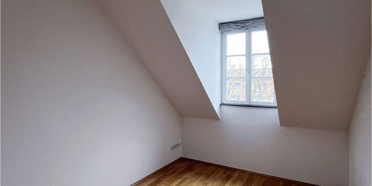 Etagenwohnung Aachen Aachen-Mitte - 3 Zimmer, 138 m&sup2;, 695.000&euro; | Angebot:25732802