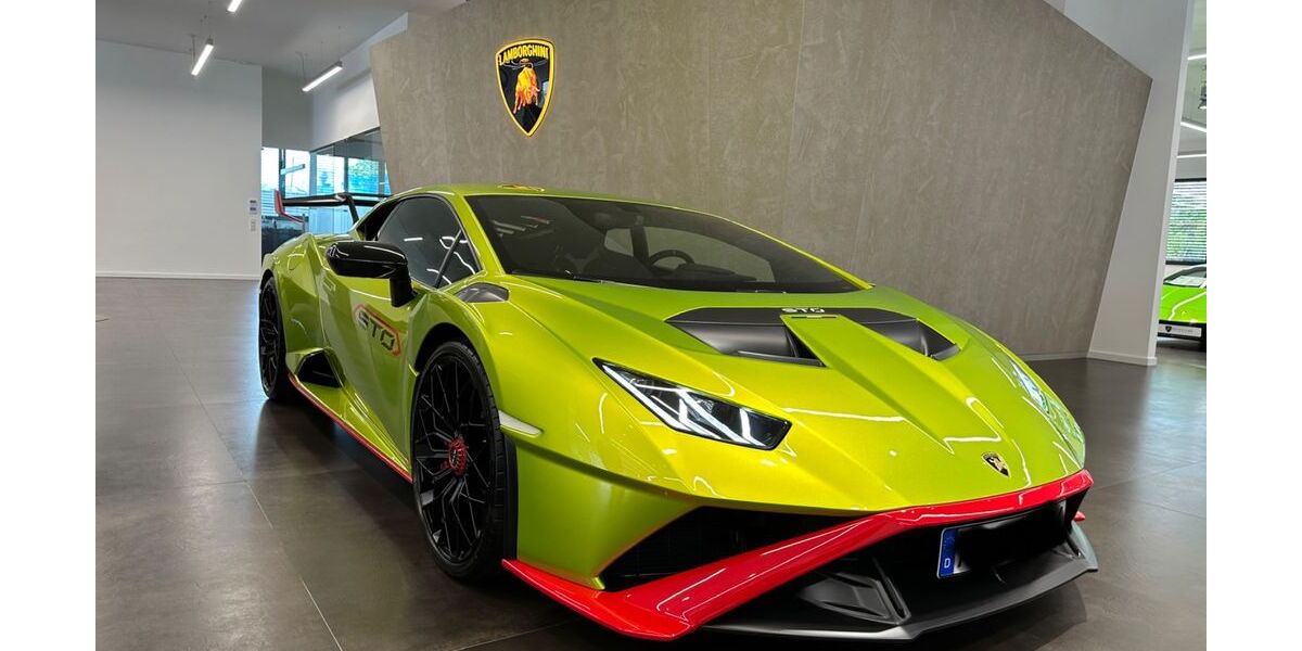 Lamborghini Huracán 3.280 km 355.000 &euro; Aachen 52076