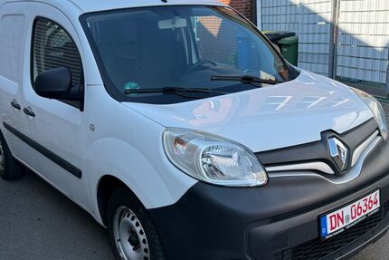 Renault Kangoo 99.000 km 5.999 &euro; Düren 52349
