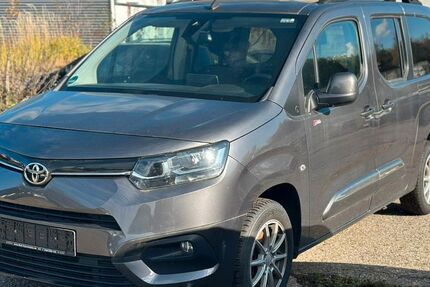 Toyota Proace (Verso) 174.400 km 13.990 &euro; Alsdorf 52477