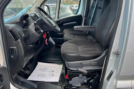 Opel Movano 151.133 km 14.990 &euro; Stolberg 52222