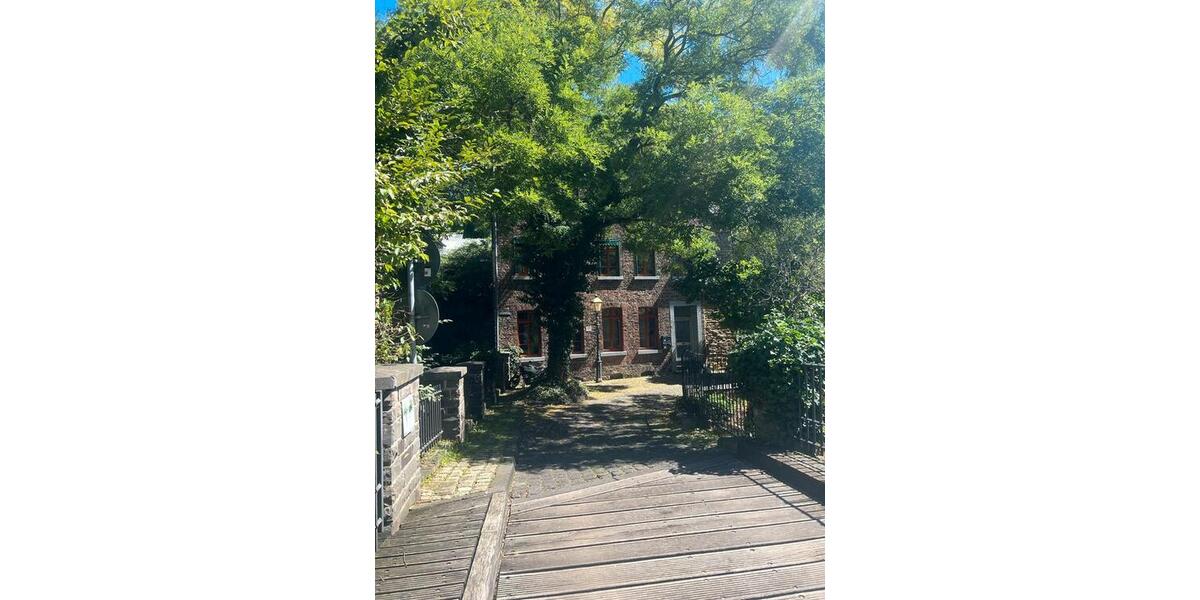 Mehrfamilienhaus, Wohnhaus Stolberg (Rheinland) - 7 Zimmer, 240 m&sup2;, 380.000&euro; | Angebot:26885187