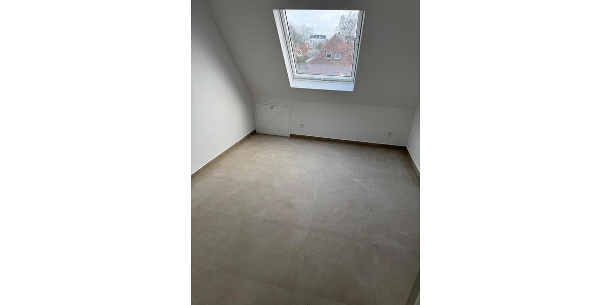 Dachgeschoßwohnung Hückelhoven - 2 Zimmer, 45 m&sup2;, 700&euro; | Angebot:25931887