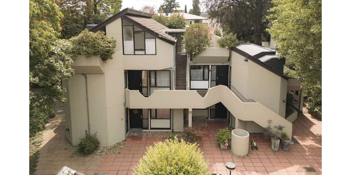 Etagenwohnung Aachen Aachen-Mitte - 3 Zimmer, 118 m&sup2;, 379.000&euro; | Angebot:25144237