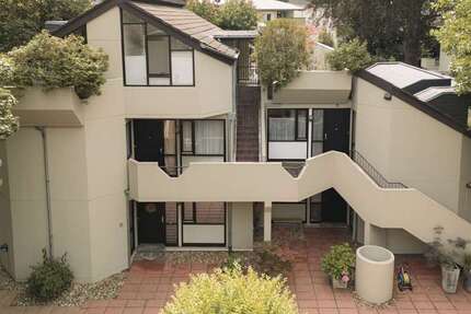 Wohnung Aachen Aachen-Mitte - 3 Zimmer, 118 m&sup2;, 379.000&euro; | Angebot:25144237